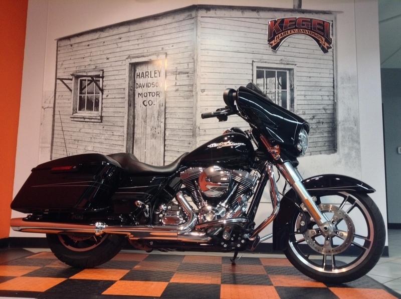 2016 Harley-Davidson FLHXS - Street Glide Special