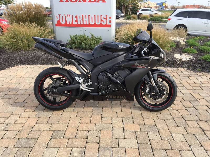 2005 Yamaha YZF R1