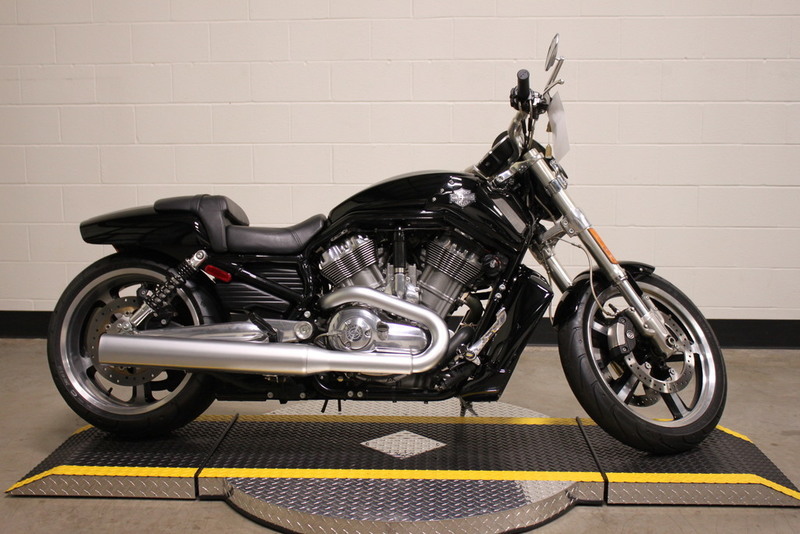 2011 Harley-Davidson VRSCF - V-Rod Muscle