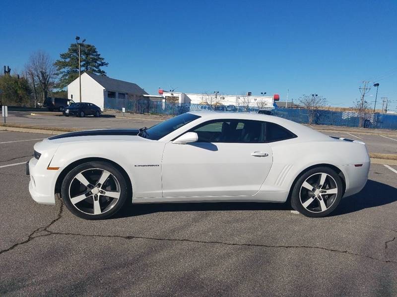 2011 Chevrolet Camaro SS 2dr Coupe w/2SS