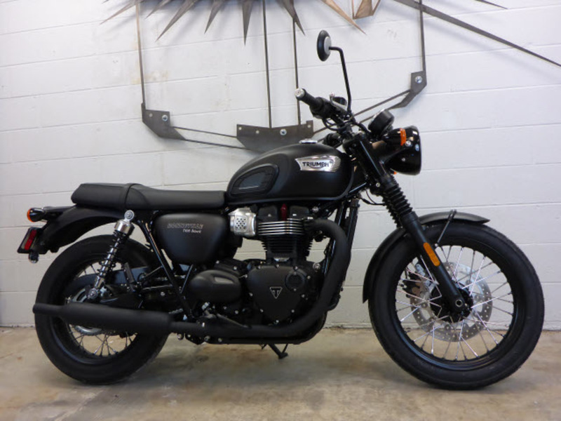 2017 Triumph Bonneville T100 Black Matt