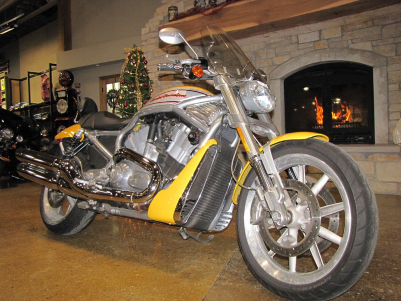 2006 Harley-Davidson V-ROD STREET ROD VRSCR