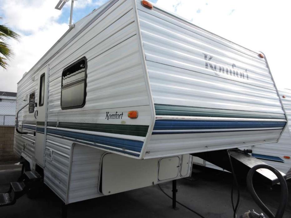 2001 Dutchmen Komfort 23' Slide Out