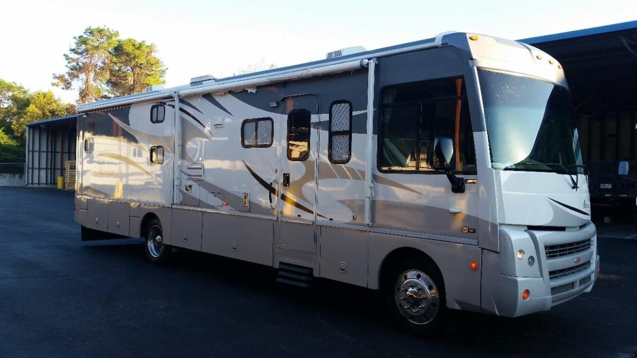 2010 Winnebago SIGHTSEER 35J