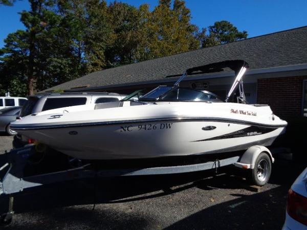 2012 Sea Ray 190 Sport