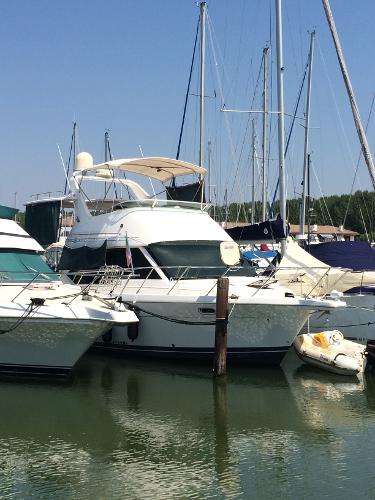 1999 Bayliner 3788 Command Bridge Motoryacht