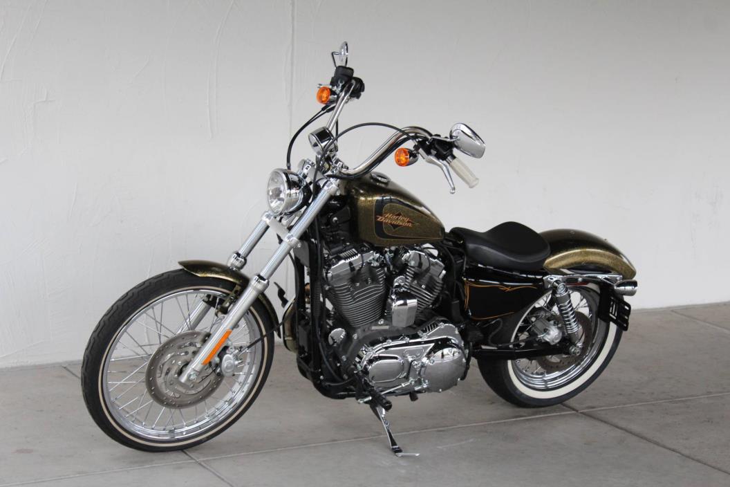 2013 Harley-Davidson Sportster Seventy-Two