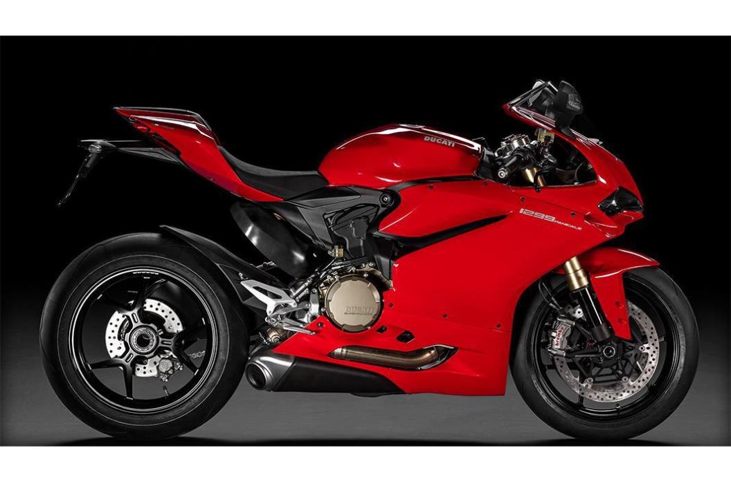 2017 Ducati SUPERBIKE 1299 PANIGALE