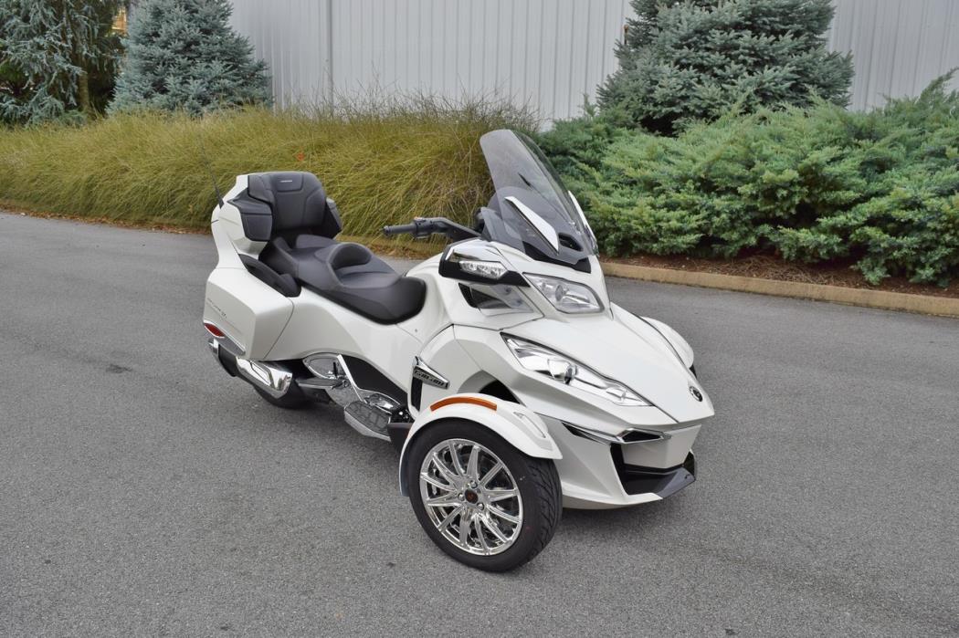 2017 Can-Am SPYDER RT LIMITED PEARL WHITE