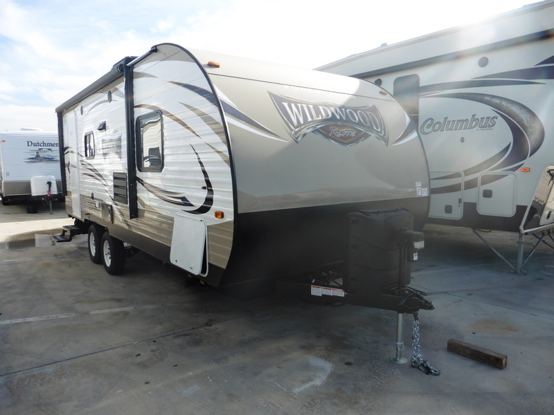 2017 Forest River Wildwood T210RBXL