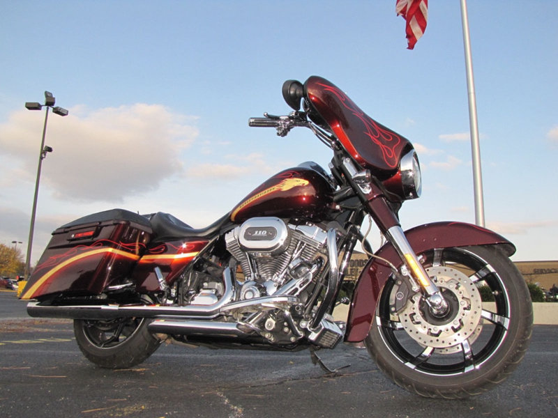 2010 Harley-Davidson CVO STREET GLIDE FLHXSE