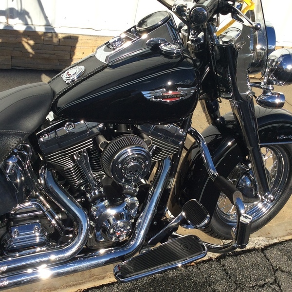 2005 Harley-Davidson FLSTN Softail Deluxe