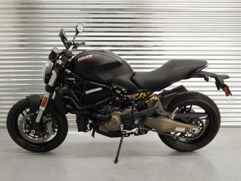 2015 Ducati Monster 821 Dark