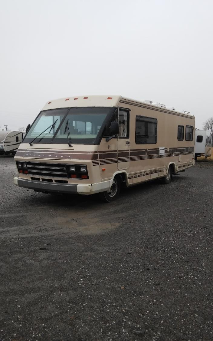 1988 Winnebago CHIEFTAIN 27RU