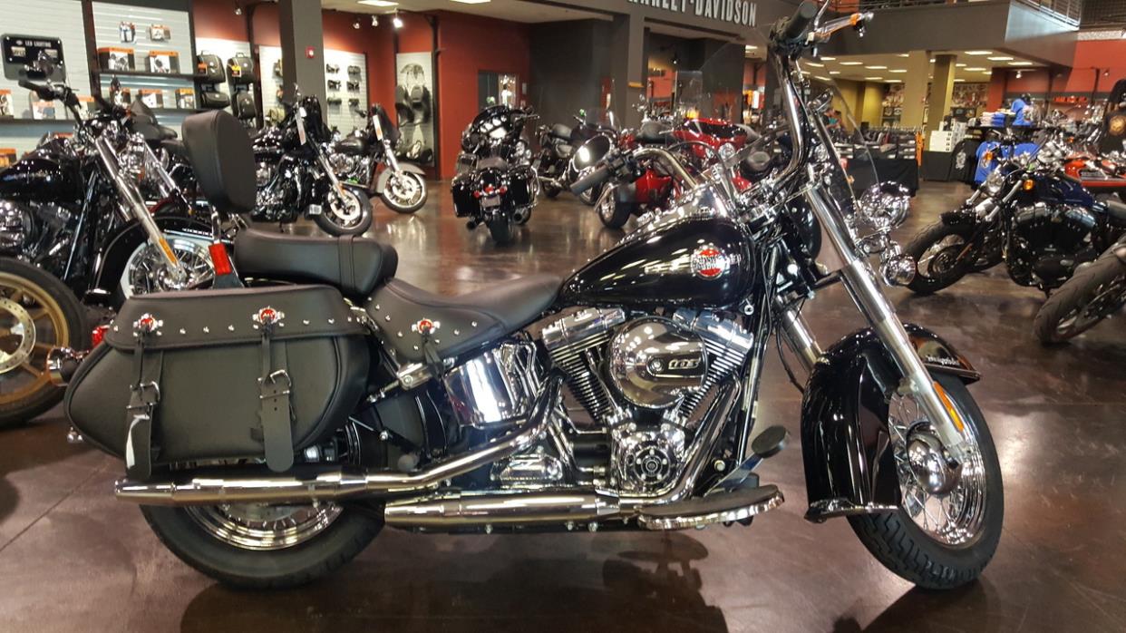 2017 Harley-Davidson HERITAGE SOFTAIL CLASSIC