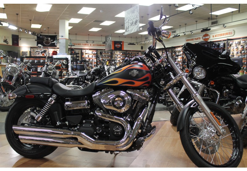 2015 Harley-Davidson FXDWG