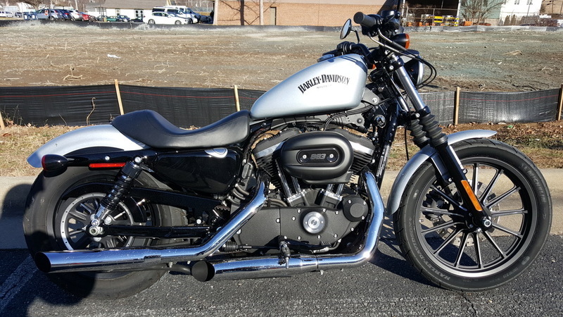 2015 Harley-Davidson XL883N - Sportster Iron 883