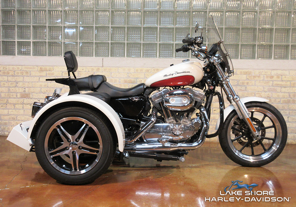 2011 Harley-Davidson Sportster SuperLow XL883L