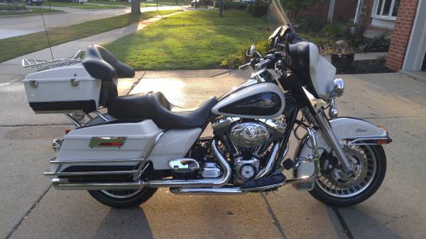 2012 Harley-Davidson ELECTRA GLIDE CLASSIC