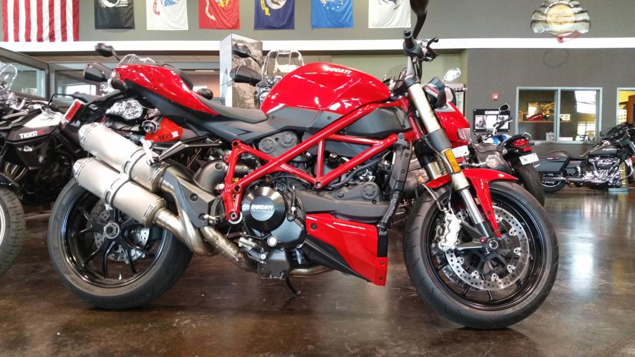 2014 Ducati Streetfighter 848