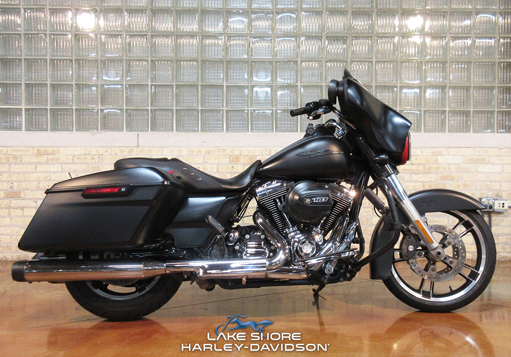 2014 Harley-Davidson Street Glide Standard FLHX