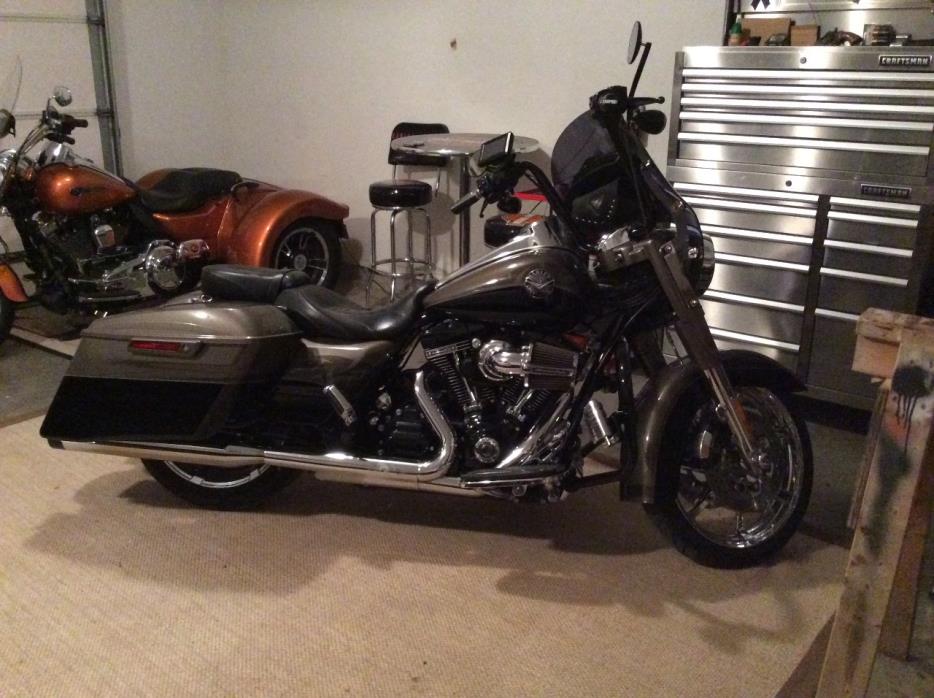 2014 Harley-Davidson ROAD KING CVO