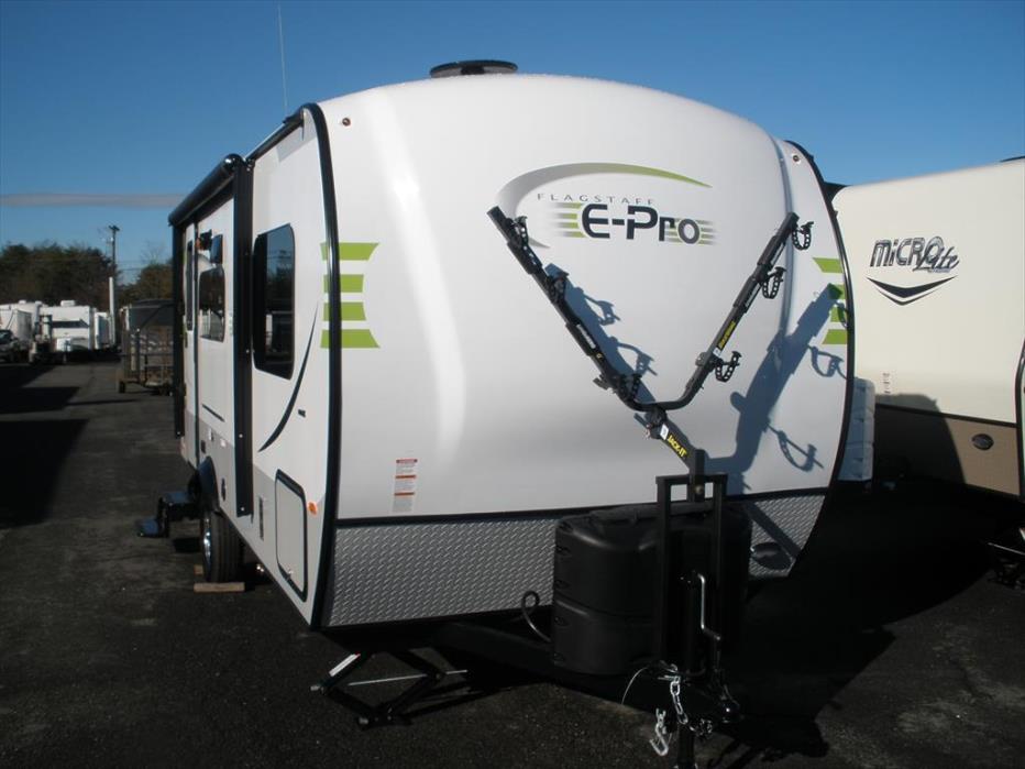 2017 Forest River Flagstaff E-Pro 19FBS