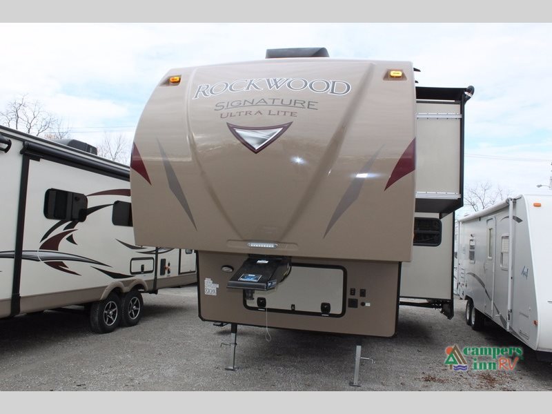2017 Forest River Rv Rockwood Signature Ultra Lite 8301WS