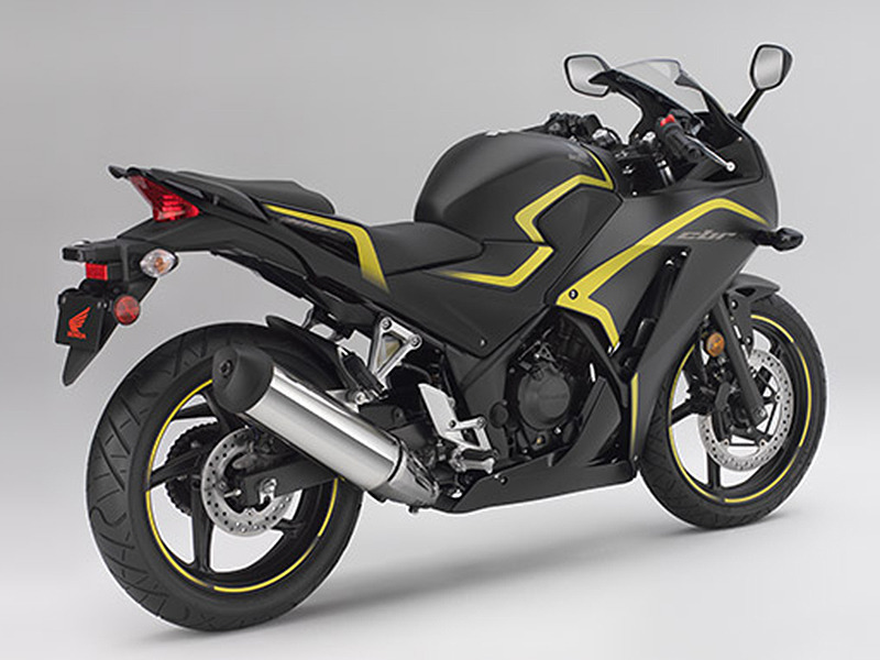 2015 Honda CBR 300R ABS Matte Black Metallic/Yellow