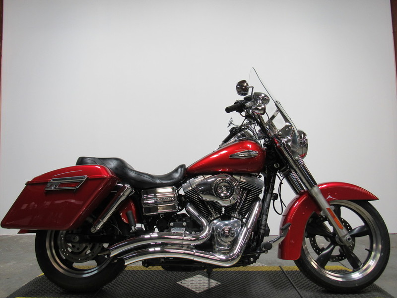 2013 Harley-Davidson FLD - Dyna Switchback