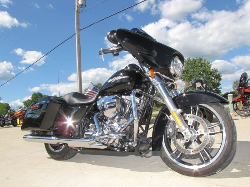 2014 Harley-Davidson STREET GLIDE FLHX 103