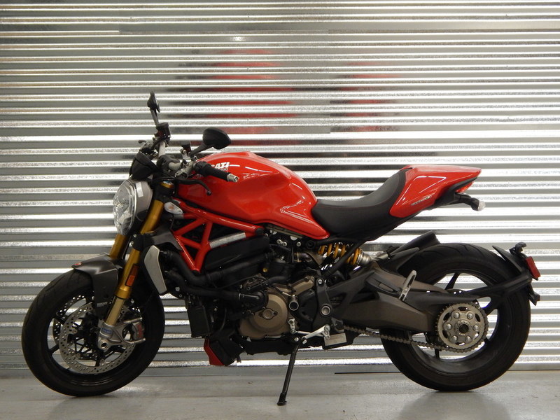 2016 Ducati Monster 1200 S Red