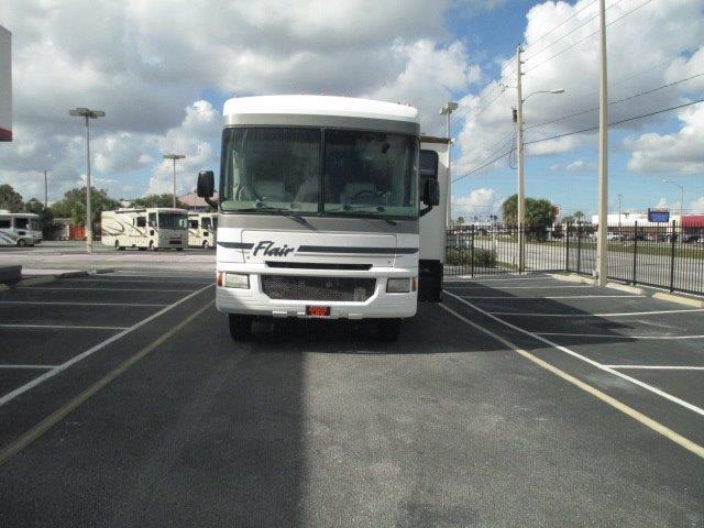 2006 Fleetwood FLAIR 33R