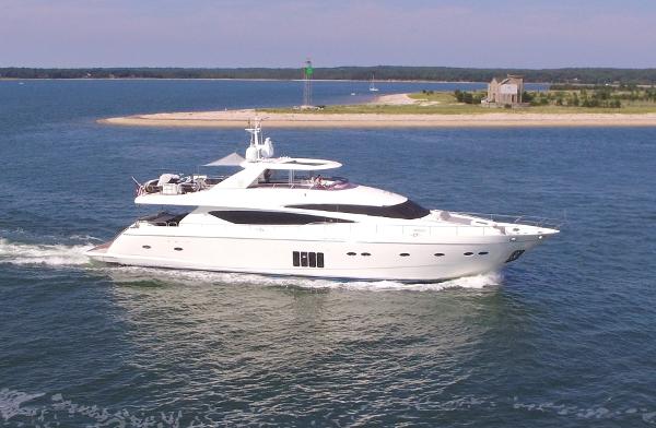 2010 Princess 95 Motor Yacht