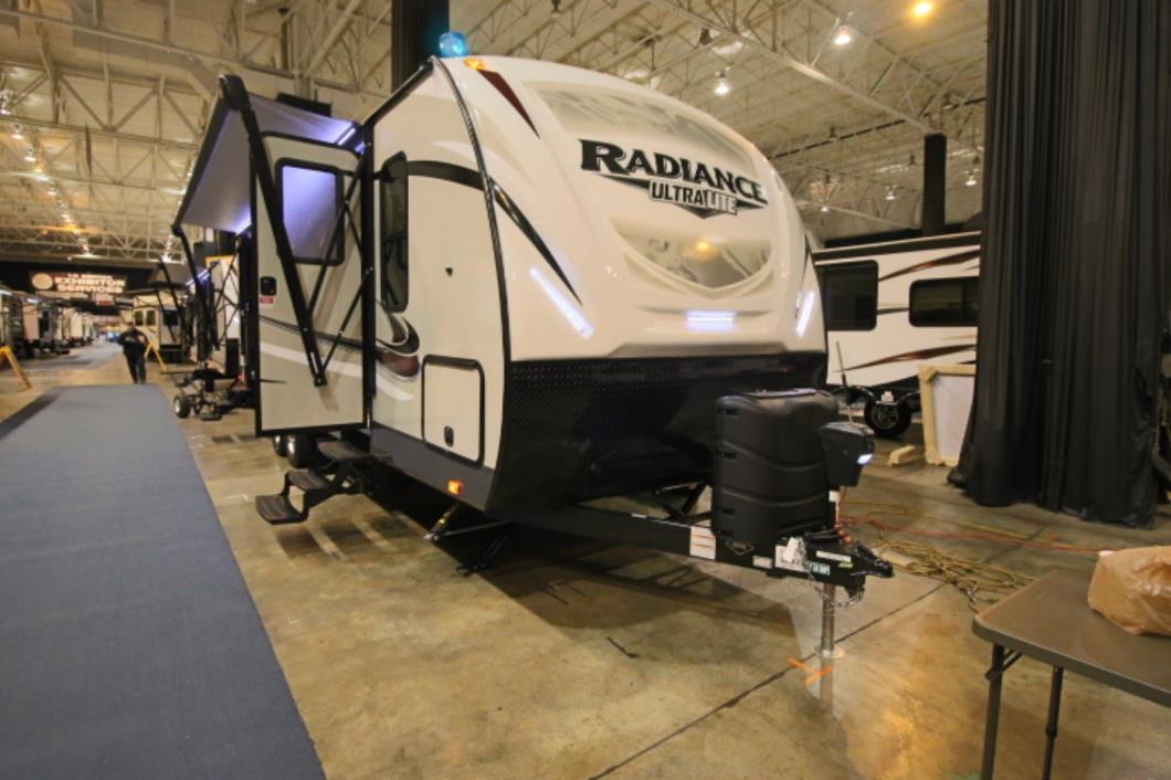 2017 Cruiser Rv RADIANCE 25RK