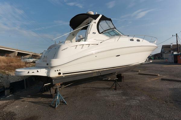 2005 Sea Ray 320 Sundancer