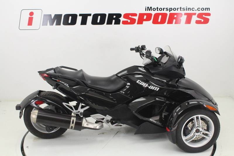 2012 Can-Am Spyder Roadster RS