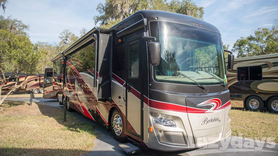 2016 Forest River Berkshire XLT 43B-450