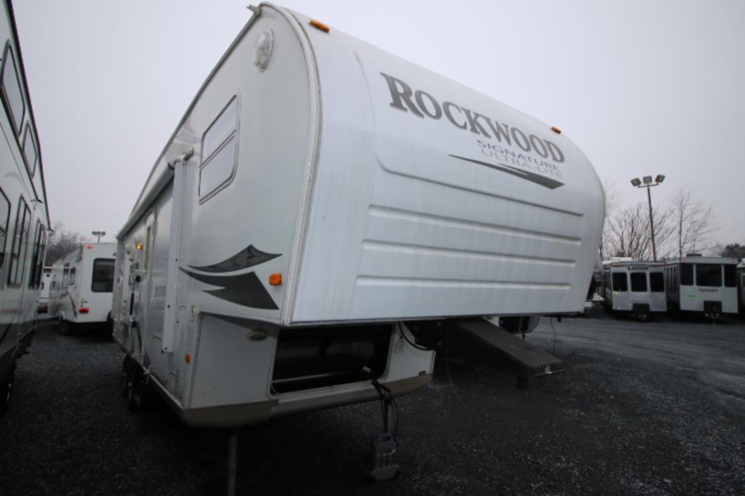 2008 Forest River ROCKWOOD SIGNATURE 8281SS
