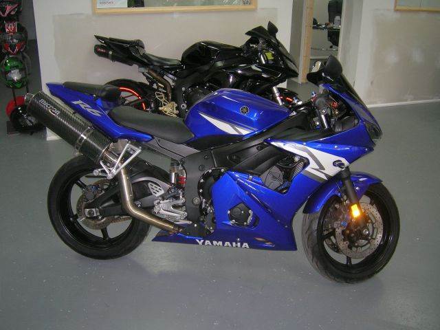 2004 Yamaha YZF-R6