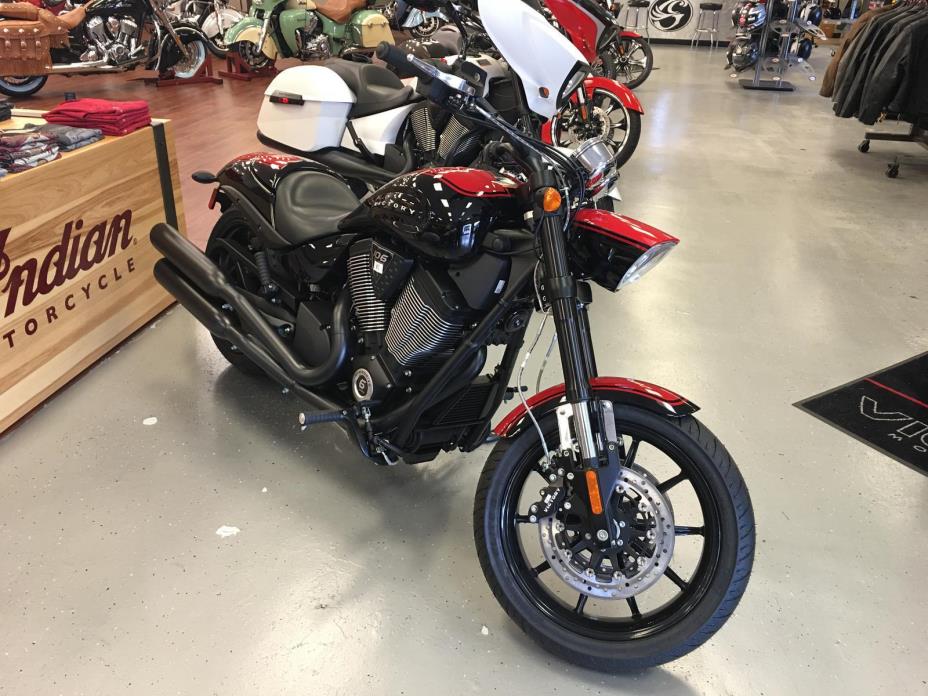 2016 Victory Hammer S