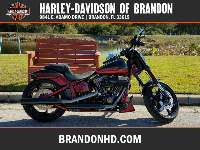 2017 Harley-Davidson FXSBSE CVO SCREAMIN EAGLE BREAKOUT