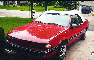 Pontiac : Sunbird LE 1991 pontiac sunbird convertible