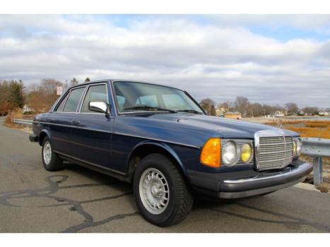Mercedes-Benz : 300-Series 4dr Sedan 30 1984 mercedes 3 ootd sedan only 76 000 miles great condition well maintained