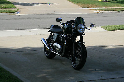 Triumph : Other Custom Thruxton with very low mileage