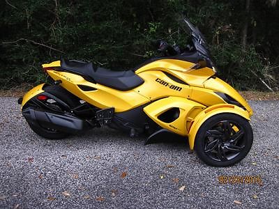 Can-Am : Spyder STS-SM5 Touring 2013 canam spyder sts sm 5 touring can am free delivery possible to fl ga nc sc