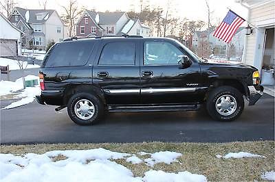 GMC : Yukon SLT - 4 door Sport Utility 4WD 2003 gmc yukon slt excellent condition 133 000 miles one owner