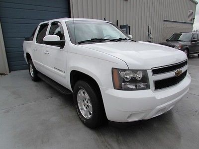 Chevrolet : Avalanche LT2 4WD Truck 2007 chevy avalanche lt 2 4 wd leather sunroof crew cab 4 wd 07 4 x 4 knoxville tn