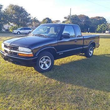 Chevrolet : S-10 LS Extended Cab 2 Door 2001 chevrolet s 10 ls extended cab 172 440 miles
