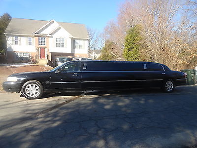 Lincoln : Town Car 4DR 2009 lincoln town car limo limousine limos royale 120 nice 1 owner